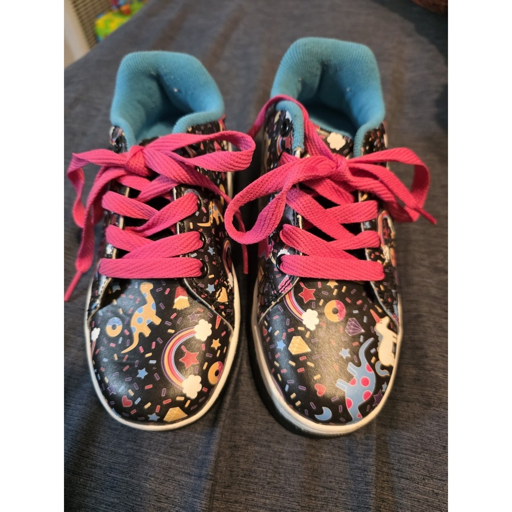 Heelys Youth Size 1 Roller‎ Shoes Unicorn Rainbow Pink Laces Wheels Included